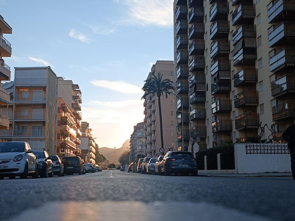 Apartment Tropicana - Piscina Y Tenis - Aire Acondicionado - Fibra Optica - Netflix Playa de Gandia